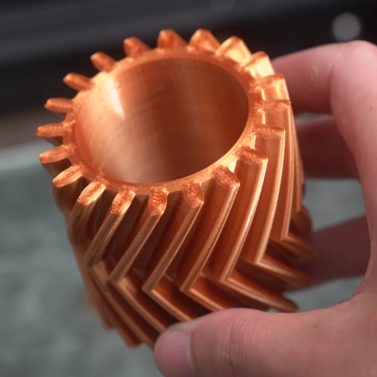 Double Helical (Herringbone) Containers