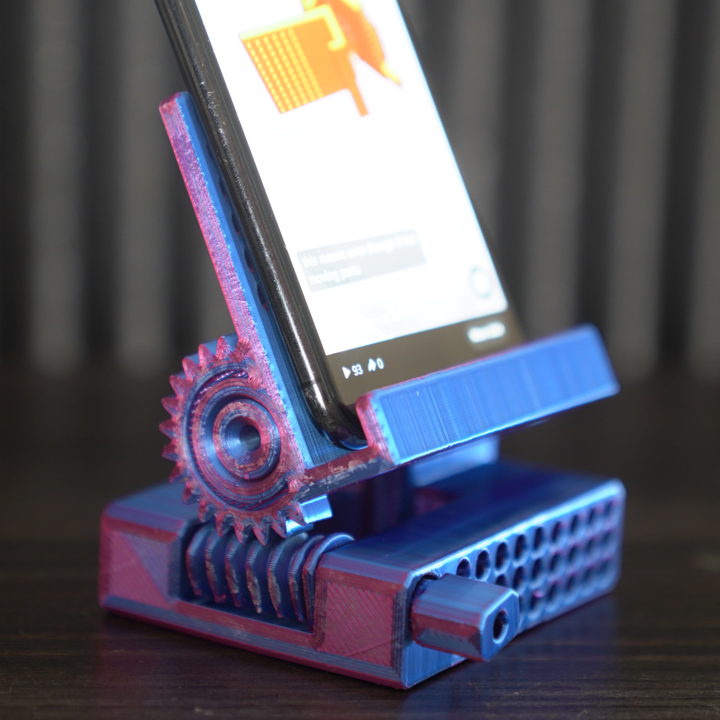 Worm Gear Phone Stand