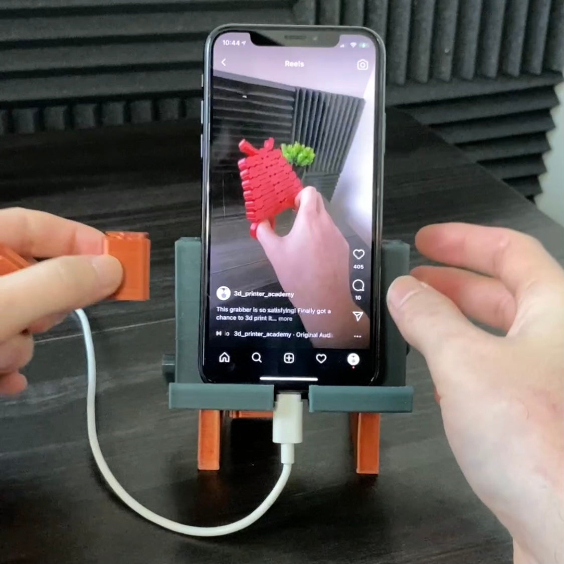 Modular Magnetic Phone Stand (Version 0.1)