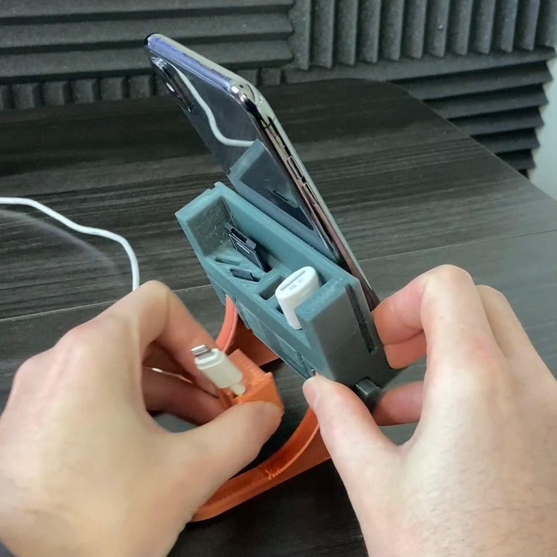 Modular Magnetic Phone Stand (Version 0.1)