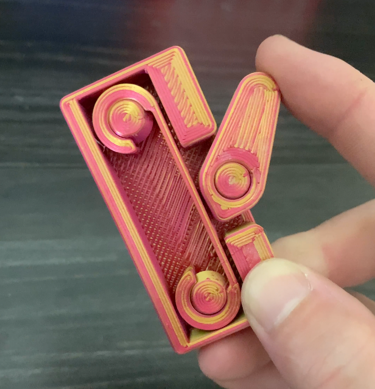 Fidget Switch - Print-In-Place Bistable Mechanism Example